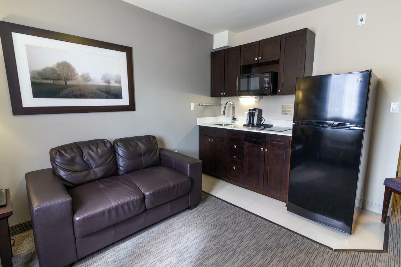 The Kanata By Bcminns Blairmore Exteriör bild